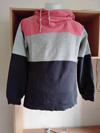 Pull Only couleur ( bleu gris corail) taille S