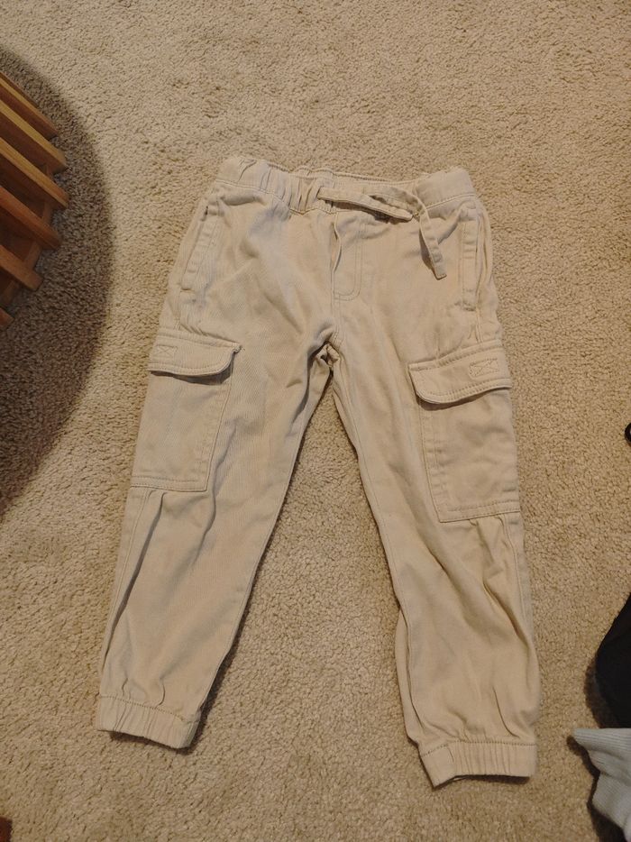 Pantalon tape a l'oeil