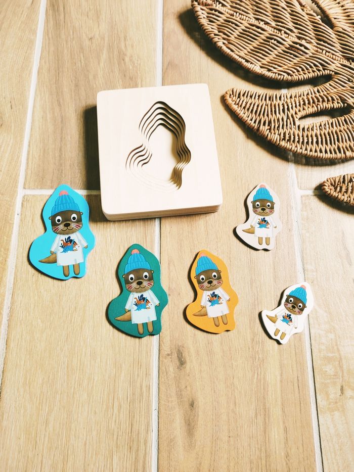🦦Puzzle loutre à empiler en bois marque Lupilu