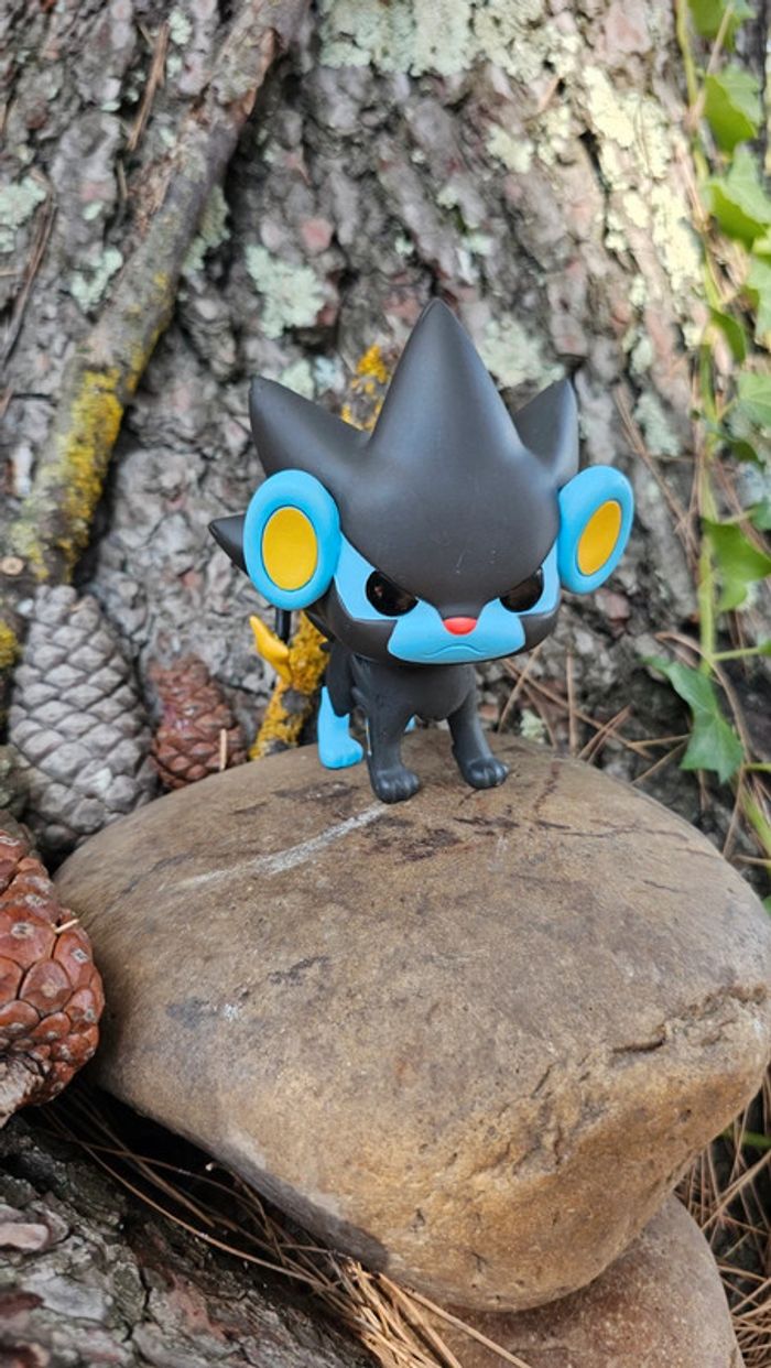 Super figurine Pokemon Nintendo pop luxray - photo numéro 3