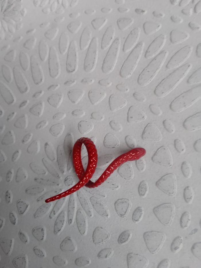 Bague serpent rouge - photo numéro 2