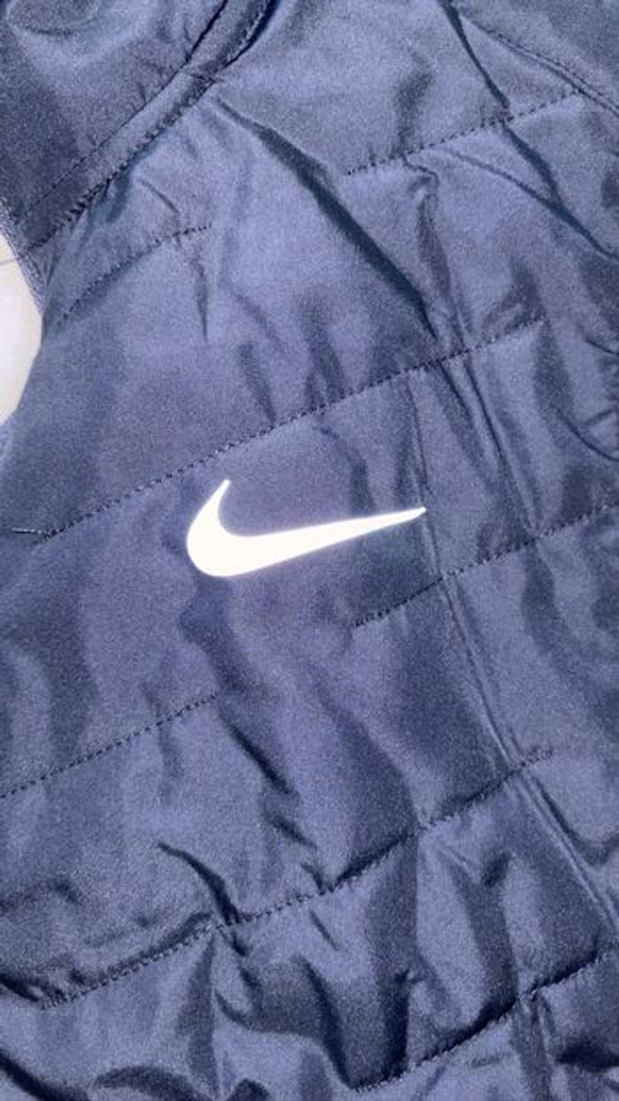 Veste Nike therma fit sans manche - photo numéro 2