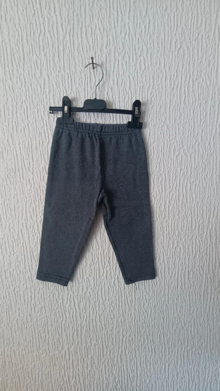 Deux pantalons de pyjamas garçons 3 ans - photo numéro 3