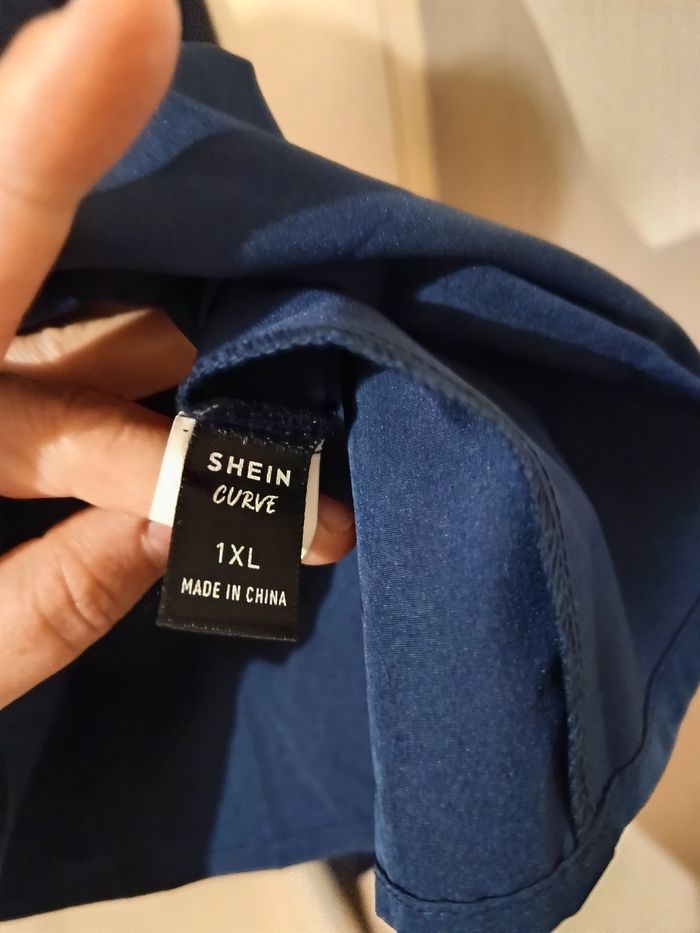 Chemine bleu foncé - photo numéro 2