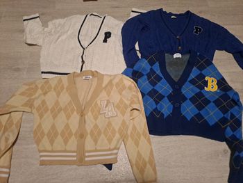 Lot de 4 pulls