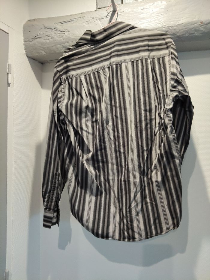 Chemise - photo numéro 2