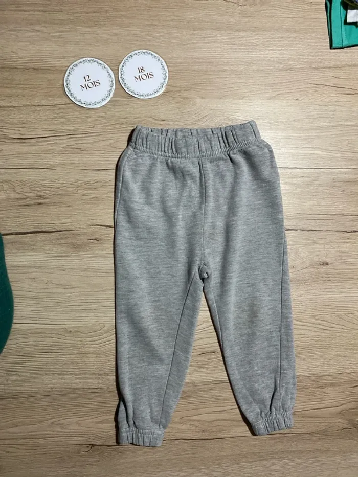 Jogging simple gris sans poche bébé garçon 12/18 mois MO Kids