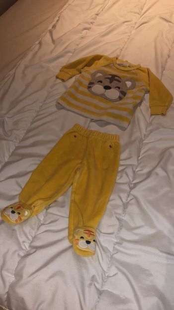 Pyjama jaune deux pièces 6 mois