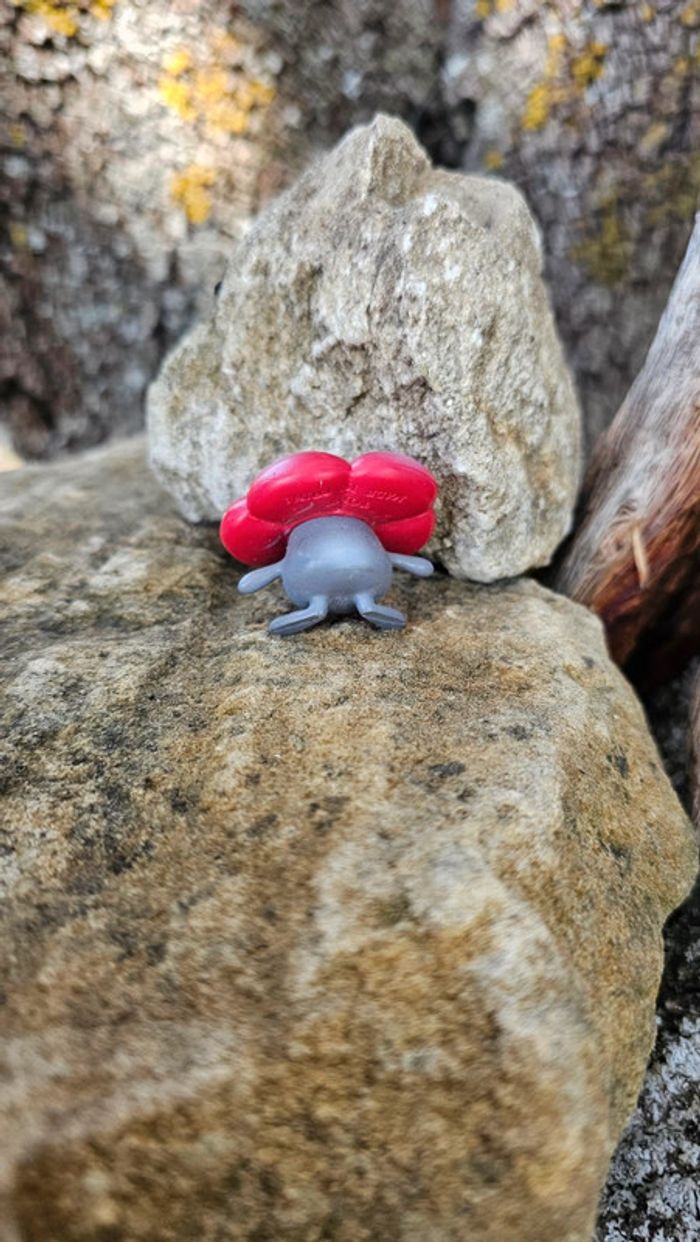 Super figurine Pokemon Nintendo tomy C.G.T.S.J rafflesia - photo numéro 4