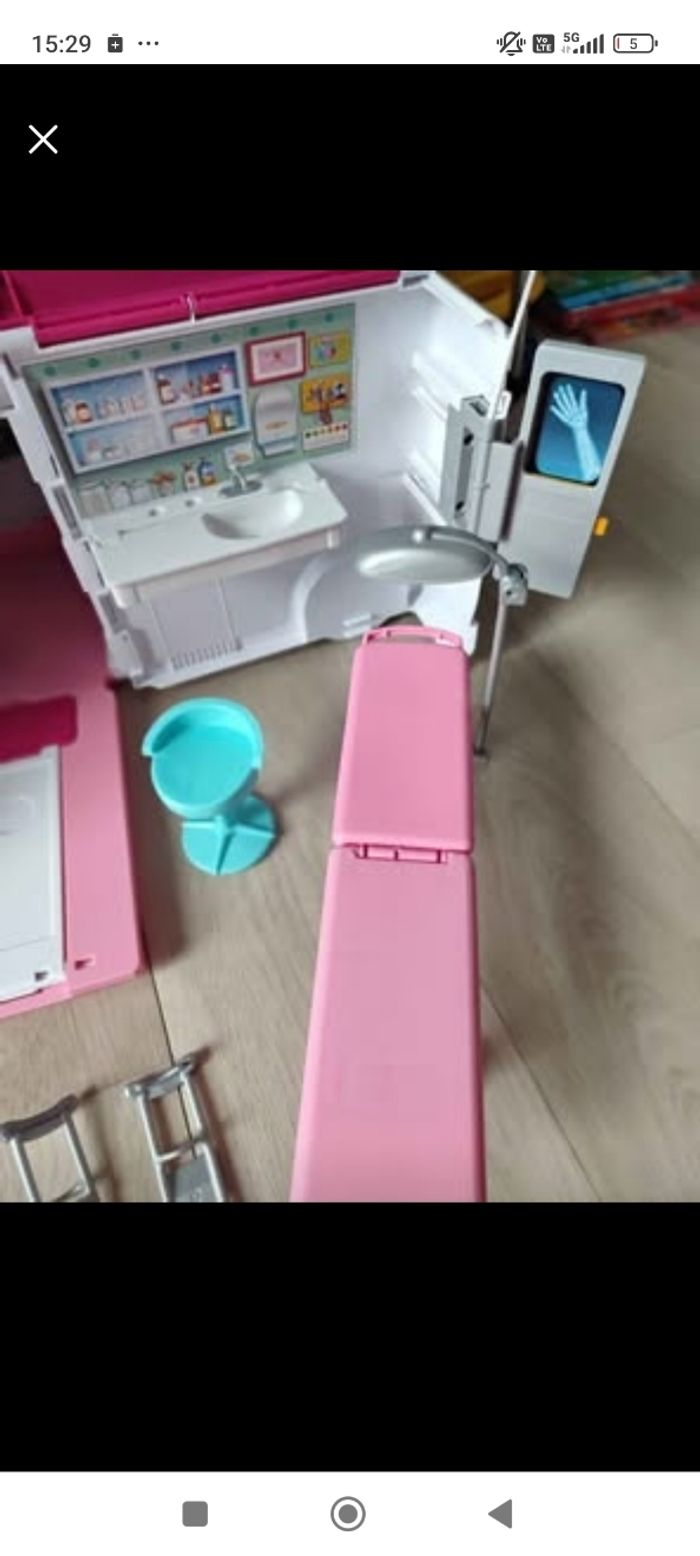 Barbie ambulance - photo numéro 7