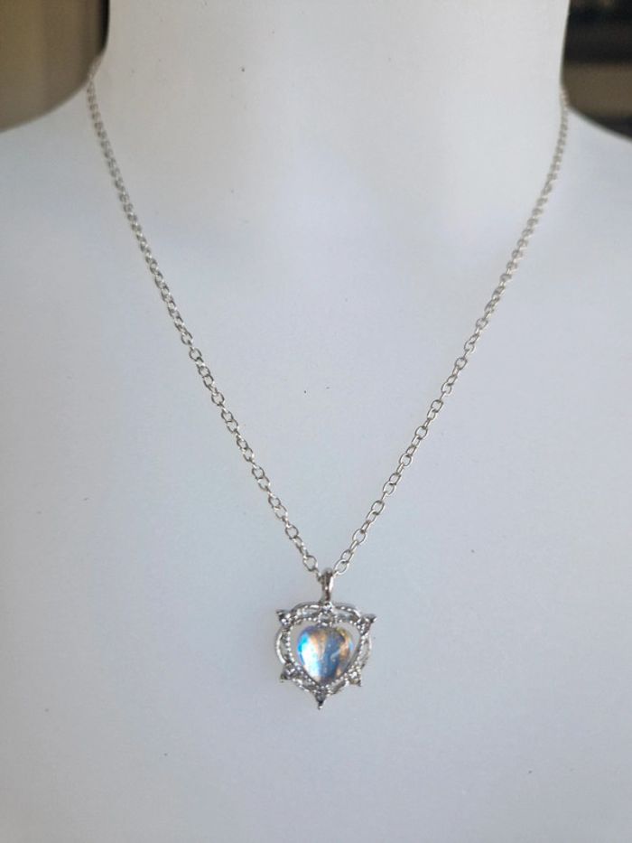 Collier fantaisie argenté pendentif coeur