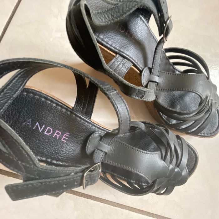 Chaussures talons compensées  de 9,5 cm - photo numéro 4