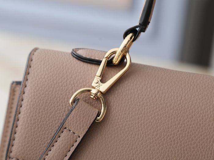 Louis Vuitton  Lockme Ever  M51395 - photo numéro 7