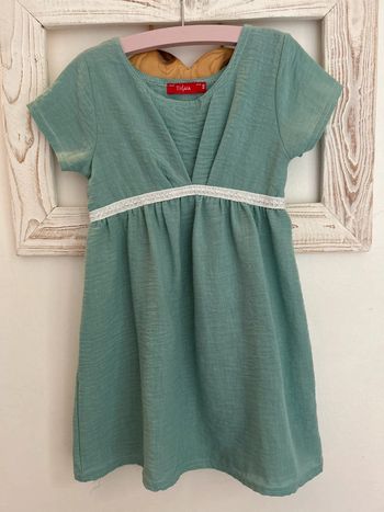 Robe légère neuve fille 4 ans