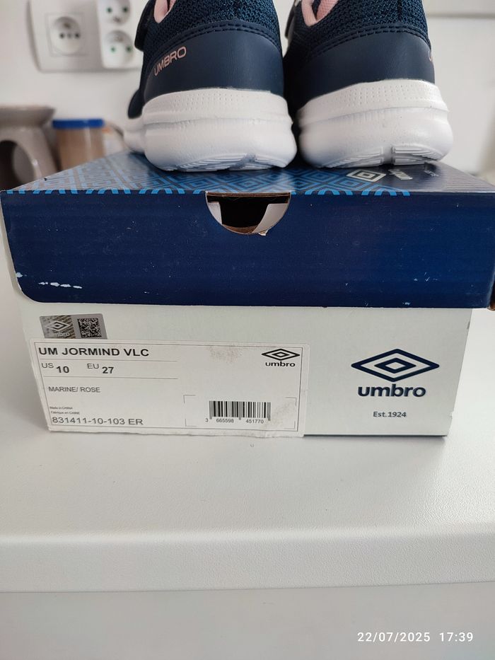 Baskets umbro - photo numéro 3
