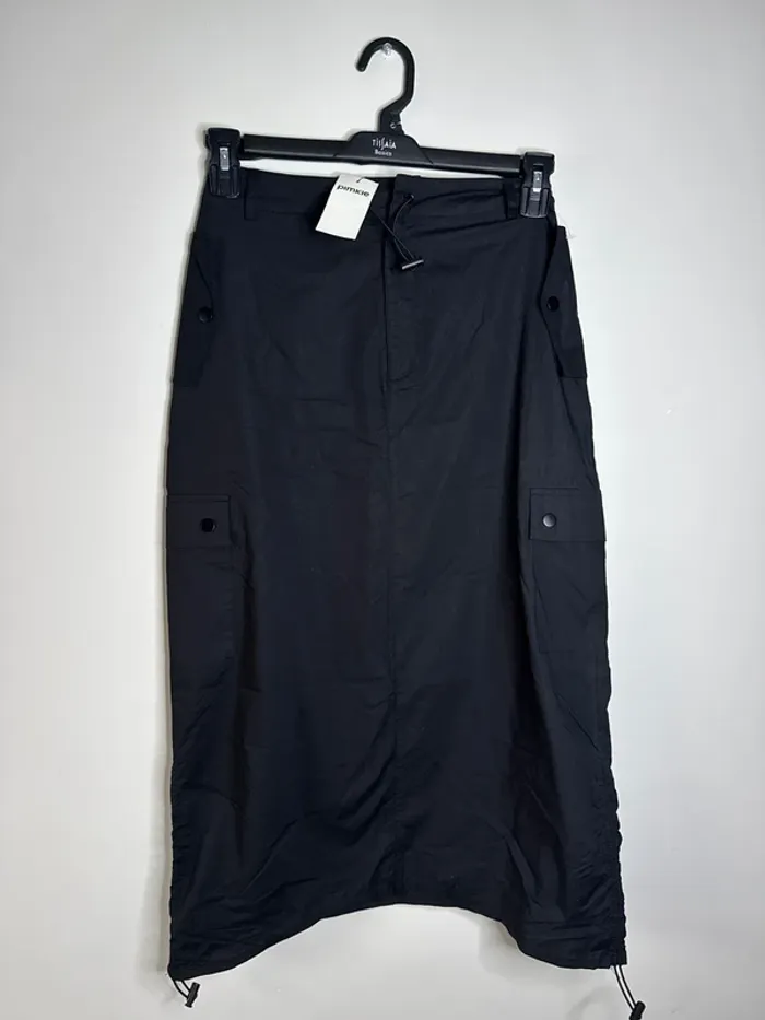 👗jupe Noir taille haute  - taille 36 - Pimkie collection - neuf avec étiquette