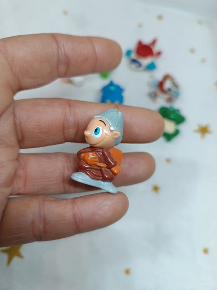 Lot divers figurine Kinder MPG animaux tigre puce cochon avion chien frog crocodile ours rose - photo numéro 4