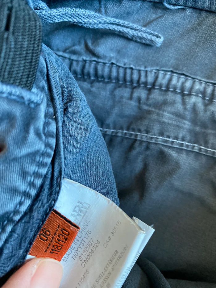 Short gris Napapijri - 6 ans - photo numéro 6