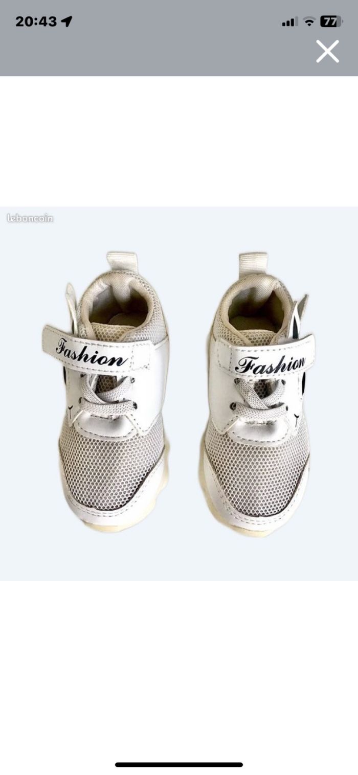 Baskets blanches P 21