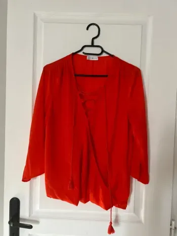 Blouse rouge