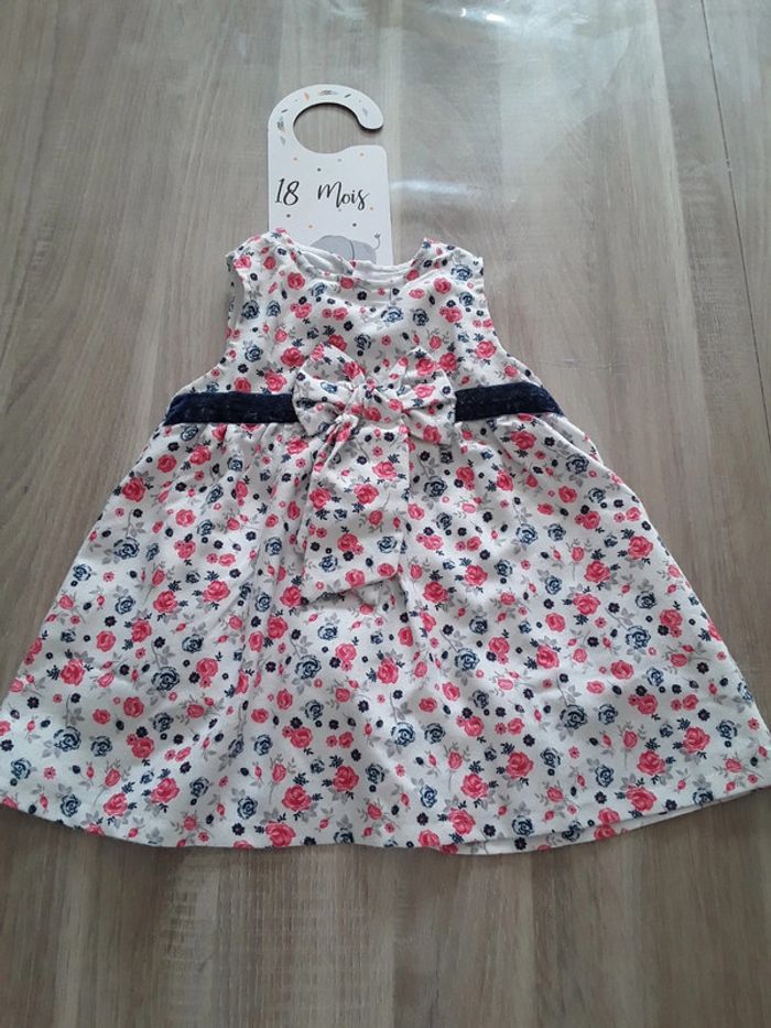 Robe 18mois