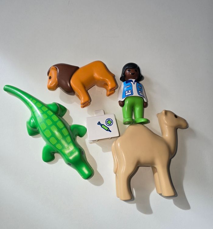 123 playmobil Vétérinaire et animeaux sauvages 6744 complet - photo numéro 2