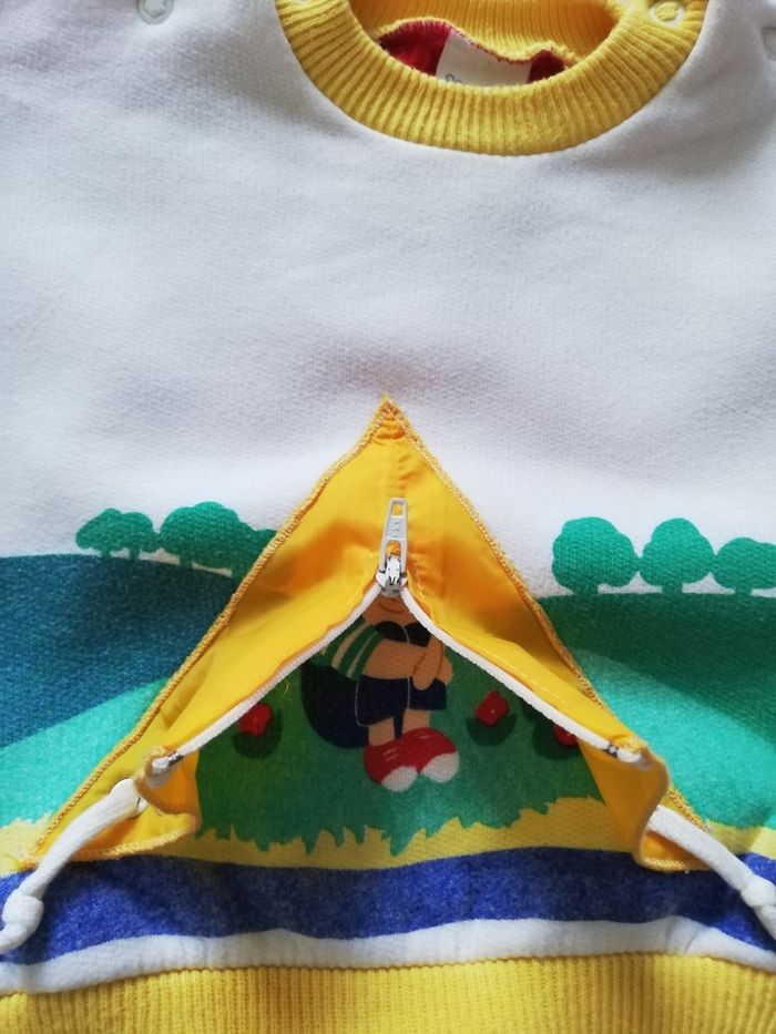 Jogging coloré, 6 mois, Ozona, En très bon état - photo numéro 3