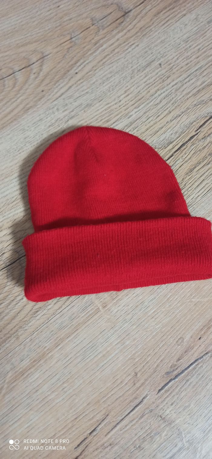 Bonnet rouge uni