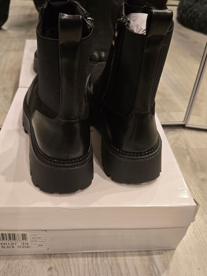 Bottines simi/suédine noires P38/39 C’M neuves - photo numéro 6