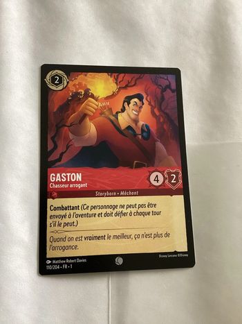 carte disney lorcana FR gaston chasseur arrogant 110/204.FR.1  Non foil première édition