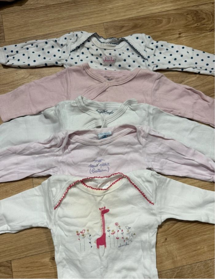 15 body 3 mois manches longues