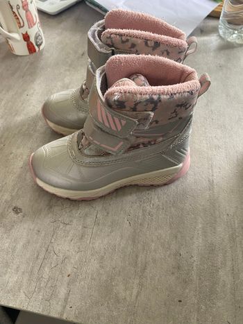 Bottes fourrées taille 27