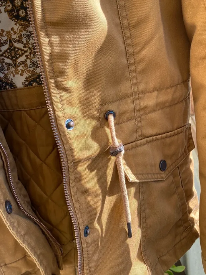 Manteau / parka only - photo numéro 5