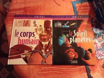 2 livres Atlas junior sciences et découvertes