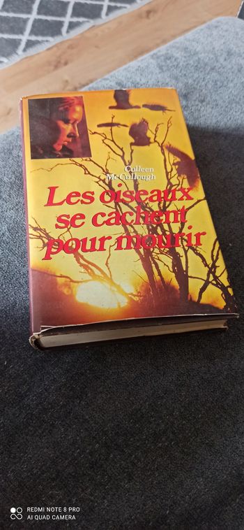 Livre les oiseaux se cachent pour mourir