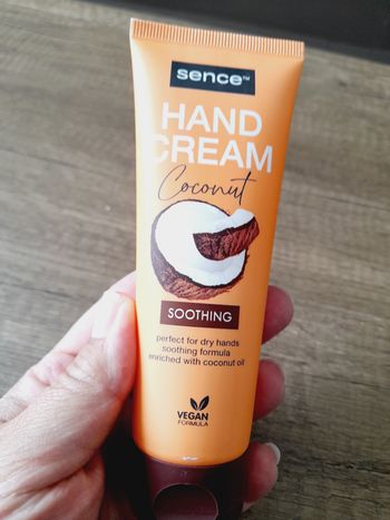 Crème mains à la noix de coco Sence état neuf