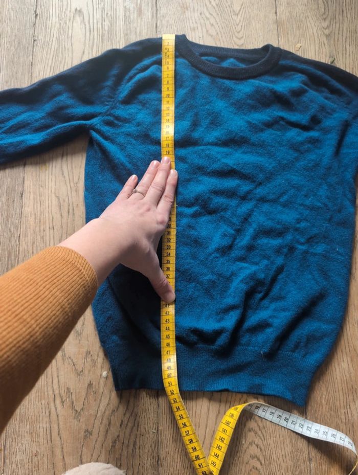 Pull bleu marine 9 ans - photo numéro 3