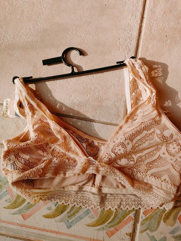 Soutien gorge taille 100B - photo numéro 2