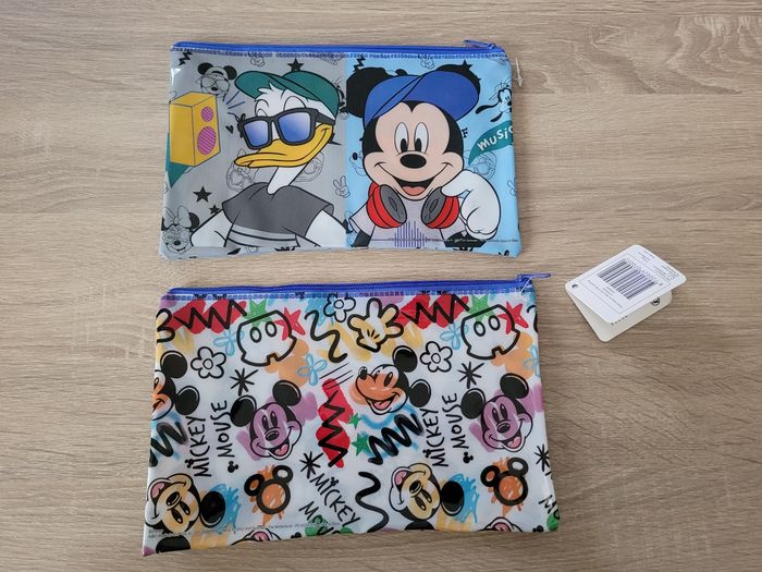 Lot de 2 trousses Mickey