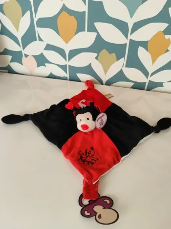 Doudou plat coccinelle rodadou