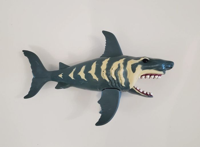 Chap Mei Pirates expeditions Figurine d'un Requin Monster Attack Vintage Très Bon état  20cm env. - photo numéro 4