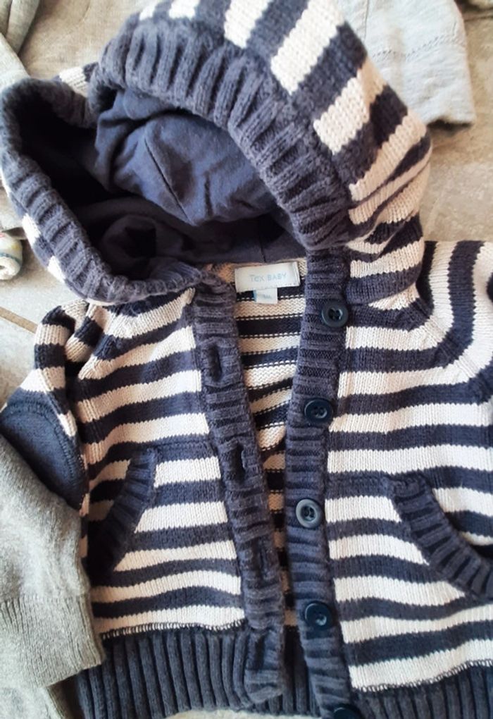 Le 4 gilets bébé garçon 3mois - photo numéro 5