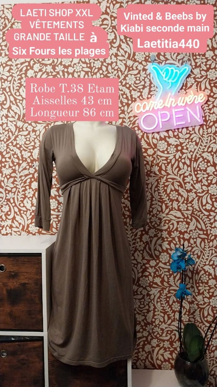 Robe T.38 Etam