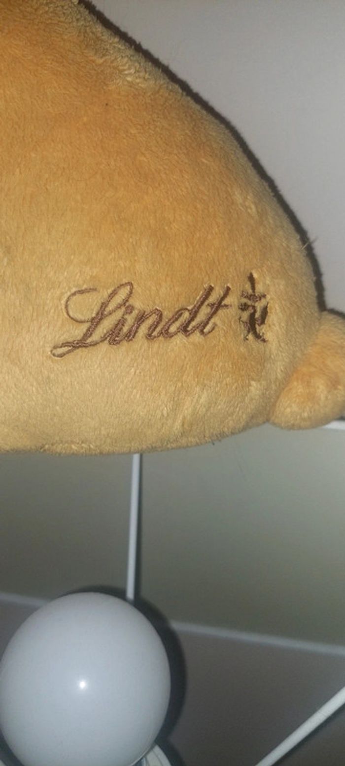 Grand lapin 30 cm vintage
Lindt authentique - photo numéro 2