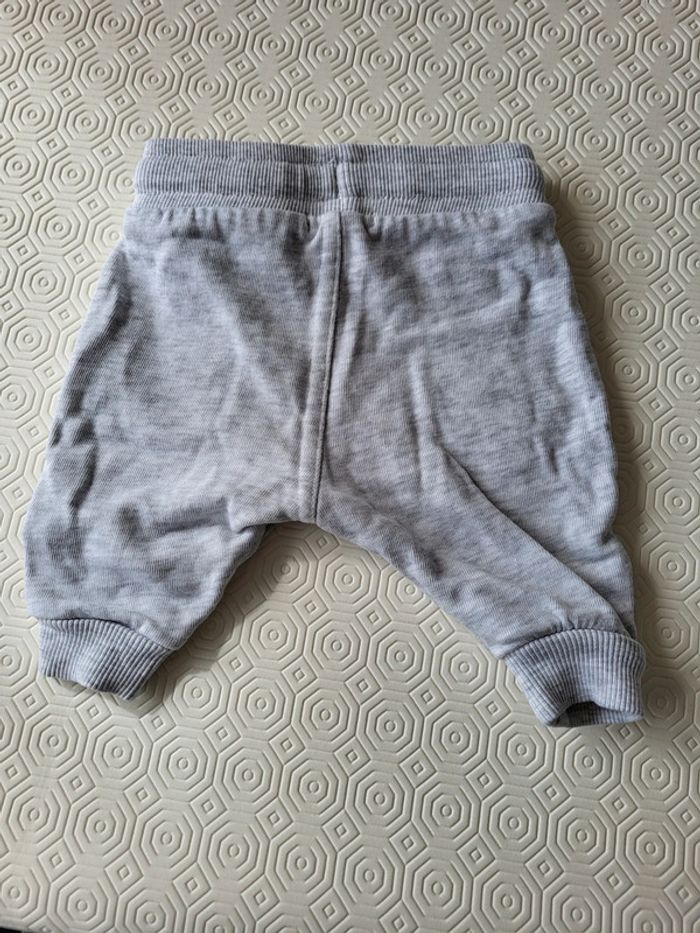 Pantalon - photo numéro 2