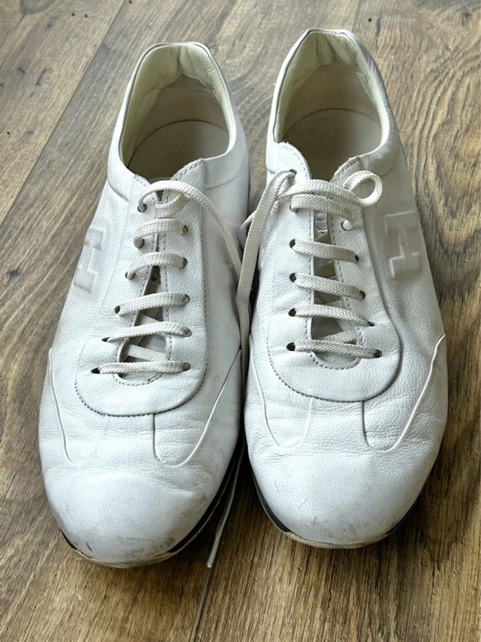 Paire de basket blanche Hogan 9 1/2 - photo numéro 3