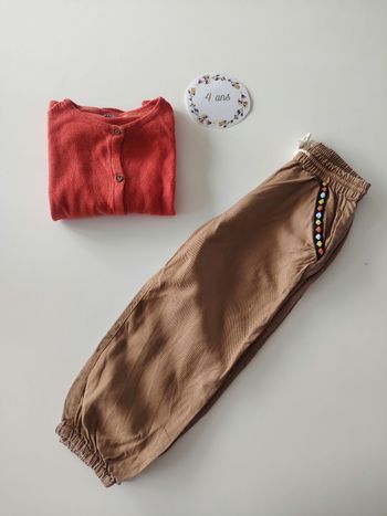 Pantalon d'été en coton fille 4 ans tbe