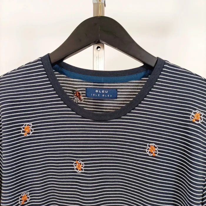 T-shirt rayé bleu marine Bleu Isle Bleu taille M, coton, broderies fleurs orange et col rond A1238 - photo numéro 2