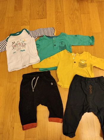 Lot vêtements 9 mois