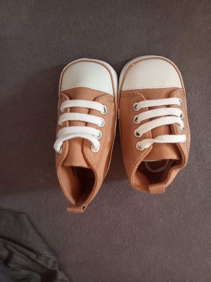 Chaussures ,6/9mois